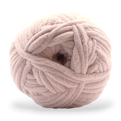 jumbo polyester yarn pink colors with a soft posh texture
