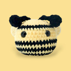 crochet bee kit brent the crochet bumble bee kit for beginners easy crochet gift soft plushie amigurumi