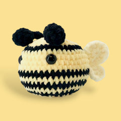 crochet bee kit easy and perfect for new beginner to crochet with each kit comes with tutorial video to learn how to crochet