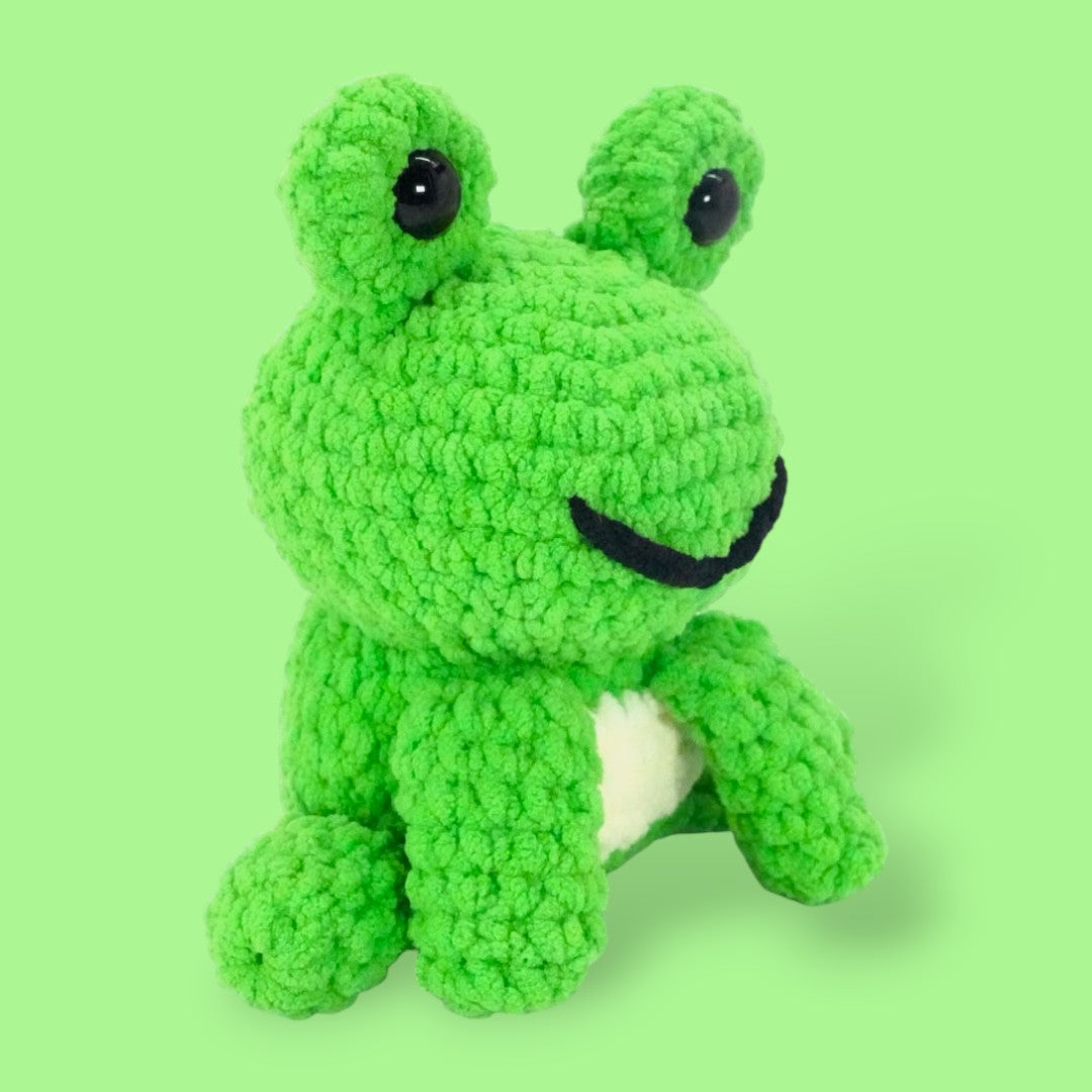 kasper the frog easy beginner friendly crochet kit for all skill levels