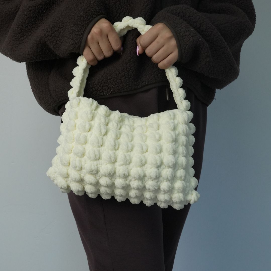 crochet bag with bobble stitch