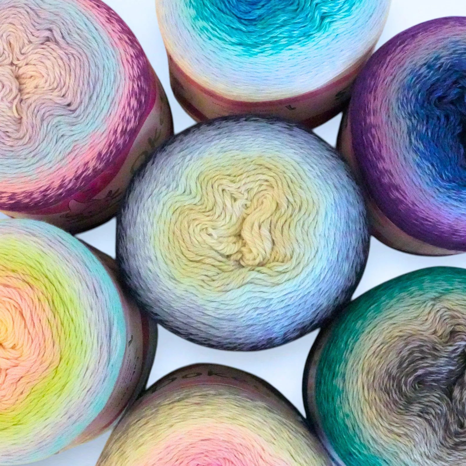 1060 Yards Gradient Cake Yarn - #1 Super Fine Cotton Acrylic Yarn